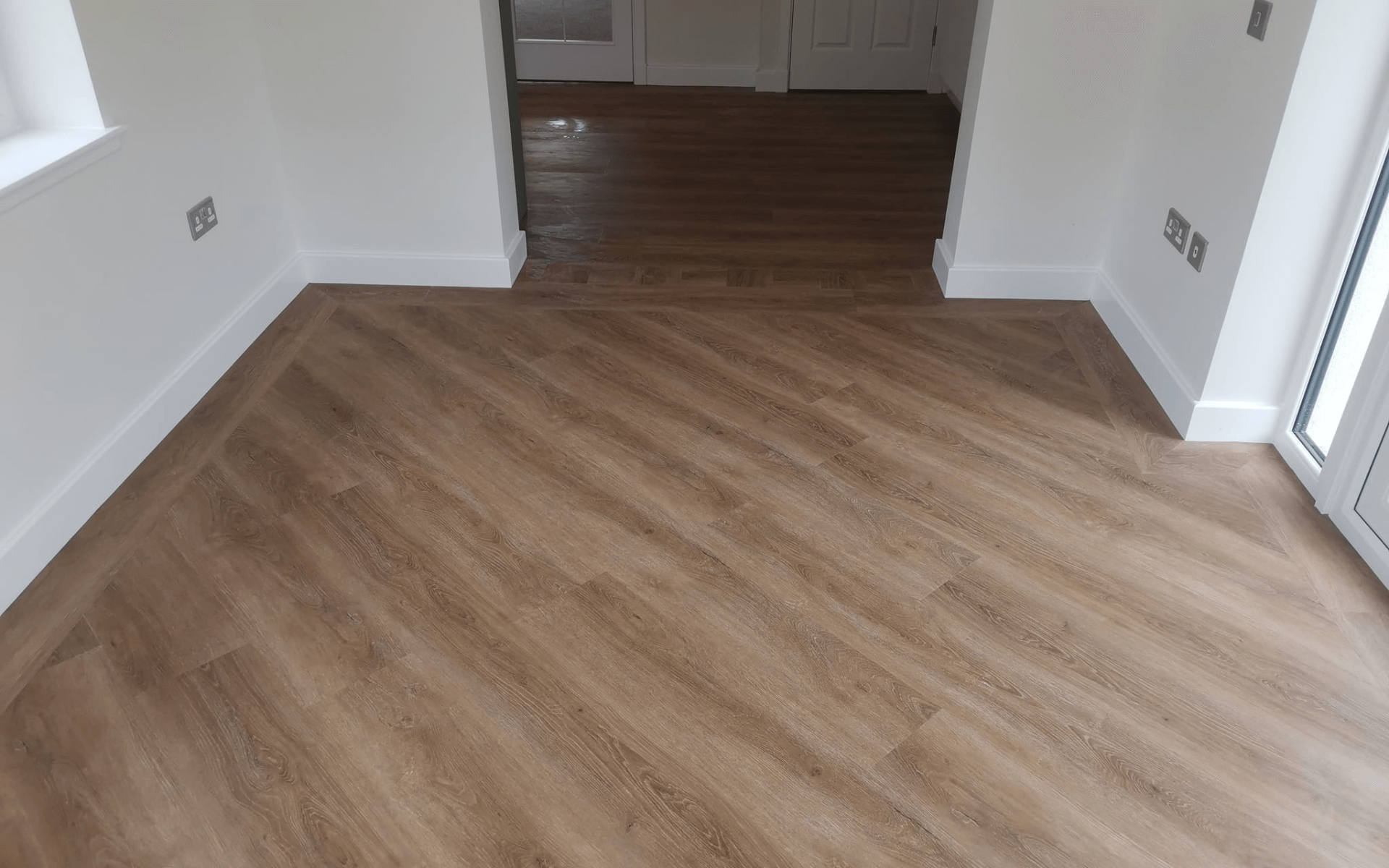 LVT